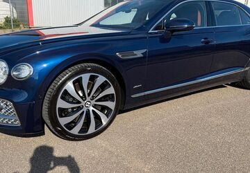 Bentley Flying Spur 8.321 km 169.900 &euro; Renchen 77871
