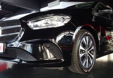 Mercedes-Benz B 180 131.747 km 17.480 &euro; Bühl 77815
