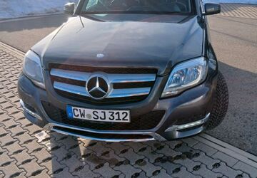 Mercedes-Benz 220 238.000 km 12.900 &euro; Enzklösterle 75337