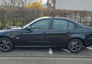 BMW 318 151.000 km 7.200 &euro; Gaggenau 76571