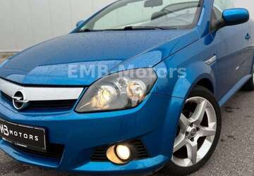 Opel Tigra 120.000 km 3.250 &euro; Ottersweier 77833