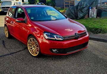 VW Golf 214.000 km 5.750 &euro; Rastatt 76437