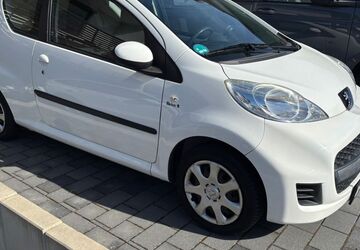 Peugeot 107 87.700 km 3.900 &euro; Karlsbad 76307