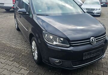 VW Touran 234.821 km 8.300 &euro; schömberg 75328