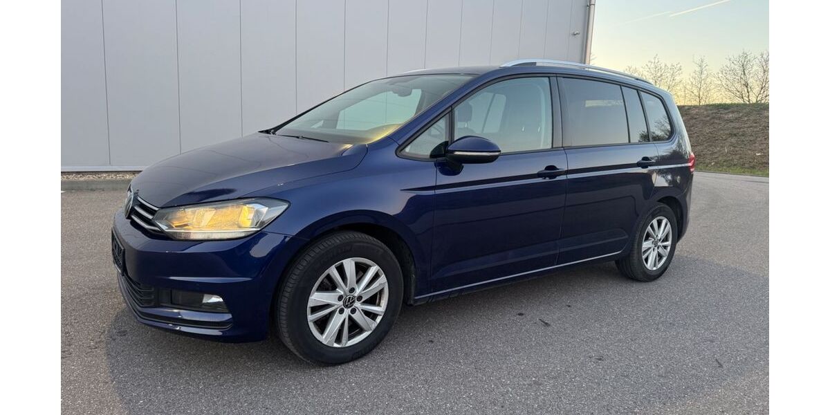 VW Touran 219.890 km 11.900 &euro; Ottersweier 77833