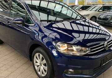 VW Touran 50.268 km 29.500 &euro; Sasbach 77880