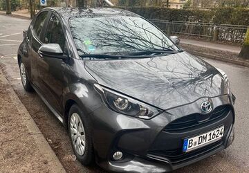 Toyota Yaris 48.760 km 17.999 &euro; Baden-Baden 76530