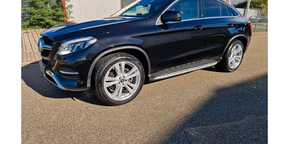 Mercedes-Benz GLE 400 129.541 km 28.900 &euro; Renchen 77871