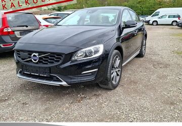 Volvo S60 Cross Country 140.622 km 13.785 &euro; Achern 77855