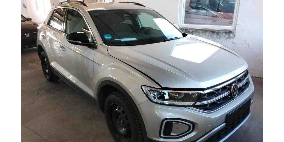 VW T-Roc 22.610 km 26.900 &euro; Sasbach 77880