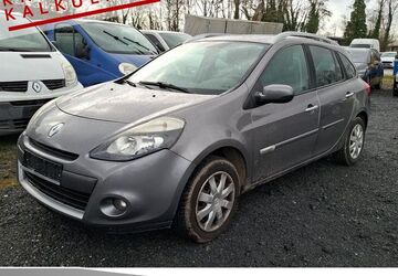 Renault Clio 185.000 km 1.585 &euro; Achern 77855