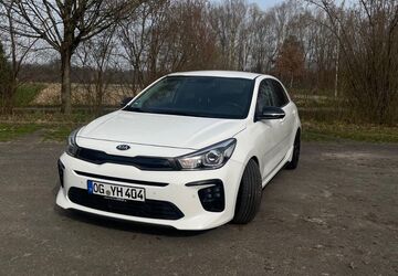 Kia Rio 53.000 km 14.999 &euro; Achern 77855