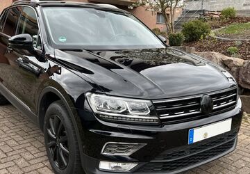VW Tiguan 146.200 km 18.200 &euro; Bad Herrenalb 76332