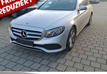 Mercedes-Benz E 220 127.876 km 19.985 &euro; Achern 77855