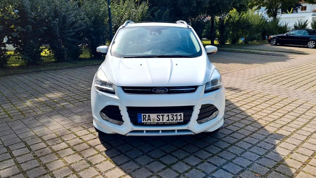 Ford Kuga 110.990 km 11.900 &euro; Bühl 77815