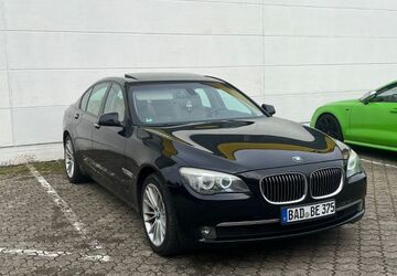BMW 730 270.000 km 11.700 &euro; Varnhalt 76534