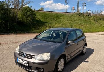 VW Golf 277.000 km 2.300 &euro; Ettlingen 76275