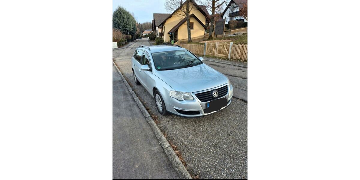 VW Passat Variant 208.000 km 2.500 &euro; Neuenbürg 75305