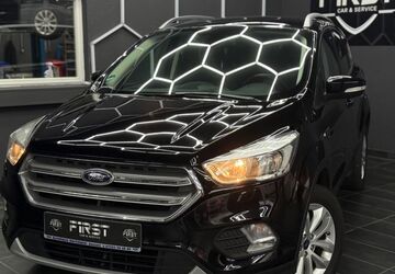 Ford Kuga 95.000 km 11.999 &euro; Bietigheim 76467