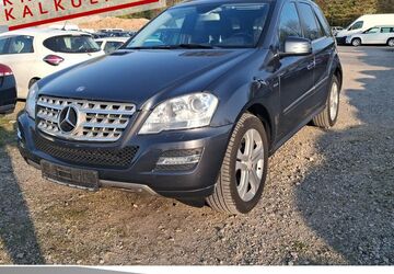 Mercedes-Benz ML 300 245.257 km 9.285 &euro; Achern 77855