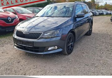 Skoda Fabia 96.996 km 8.385 &euro; Achern 77855