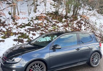 VW Golf 147.389 km 9.900 &euro; Ottenhöfen im Schwarzwald 77883