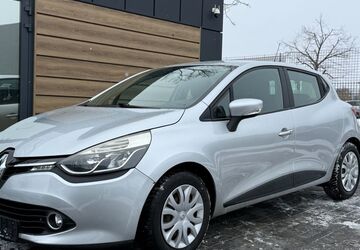 Renault Clio 112.000 km 6.900 &euro; Baden-Württemberg - Nagold 72202
