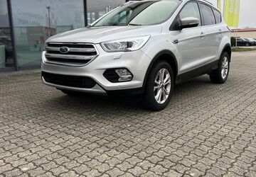 Ford Kuga 64.555 km 14.999 &euro; Achern 77855