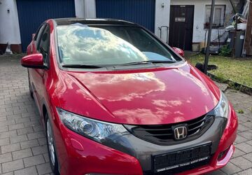 Honda Civic 141.000 km 8.300 &euro; Durmersheim 76448