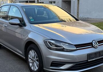 VW Golf 107.000 km 12.500 &euro; Rastatt 76437