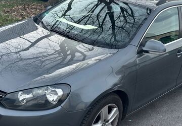 VW Golf 204.000 km 2.800 &euro; Ettlingen 76275