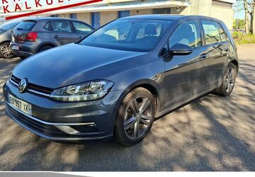 VW Golf 210.900 km 11.285 &euro; Achern 77855