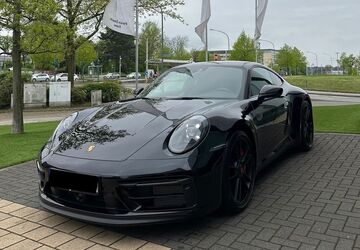 Porsche 992 1.950 km 159.000 &euro; Baden-Baden 76530