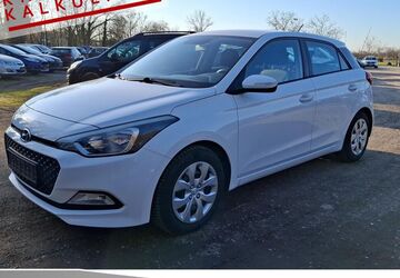 Hyundai i20 125.742 km 6.385 &euro; Achern 77855