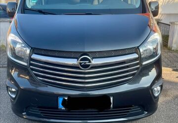 Opel Vivaro 130.000 km 16.000 &euro; Renchen 77871