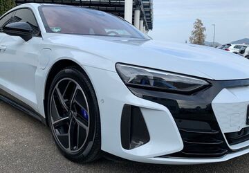 Audi RS e-tron GT 37.979 km 63.600 &euro; Sasbach 77880