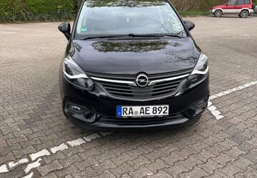 Opel Zafira Tourer 131.320 km 13.700 &euro; Rastatt 76437