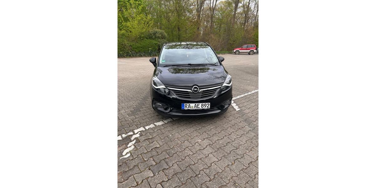 Opel Zafira Tourer 131.320 km 13.700 &euro; Rastatt 76437