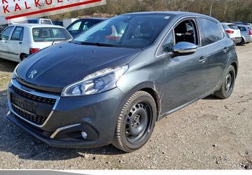 Peugeot 208 54.701 km 7.985 &euro; Achern 77855