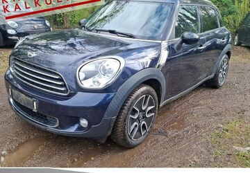 Mini Cooper 149.262 km 4.870 &euro; Achern 77855