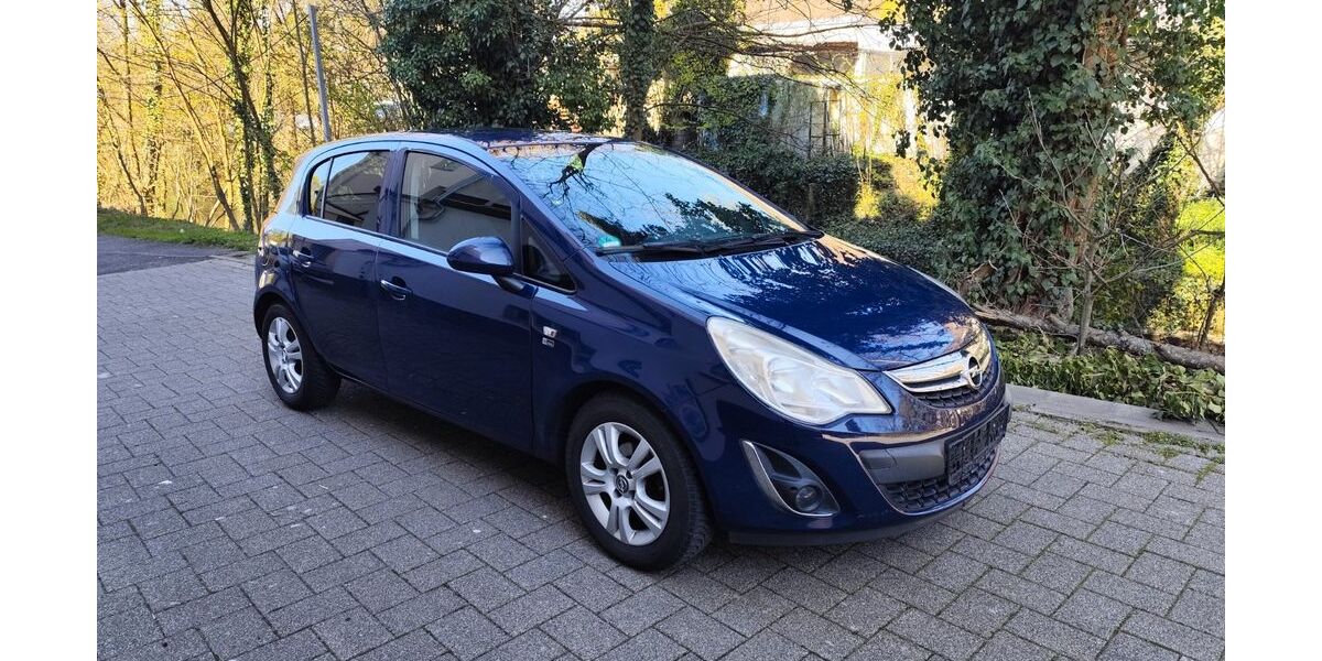 Opel Corsa 172.000 km 2.999 &euro; Ettlingen 76275