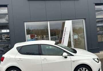 Seat Ibiza 83.500 km 9.890 &euro; Achern 77855